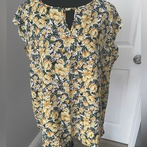New Boho flutter sleeve green and yellow blouse